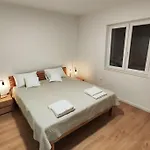 Murva Kastela